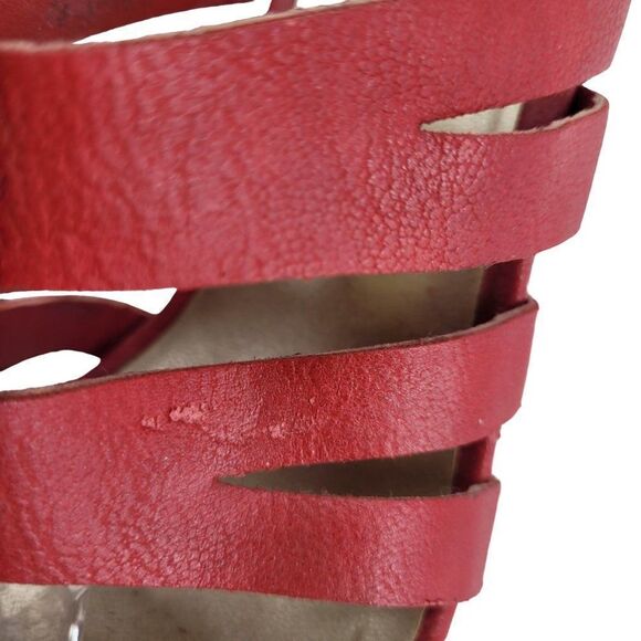Y2K Guess Strappy Wedge Platform Sandals 8 Red Faux Vegan Leather Chunky Heels - Picture 5 of 15